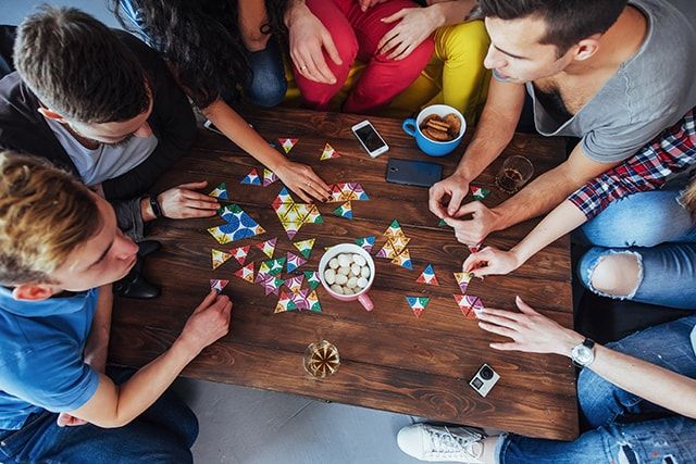 Birlikte Eğlenmek Bir İletişim Biçimidir