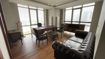 İtalyan Lükens Chester Üçlü Kanepeli Ofis Makam Takımı
