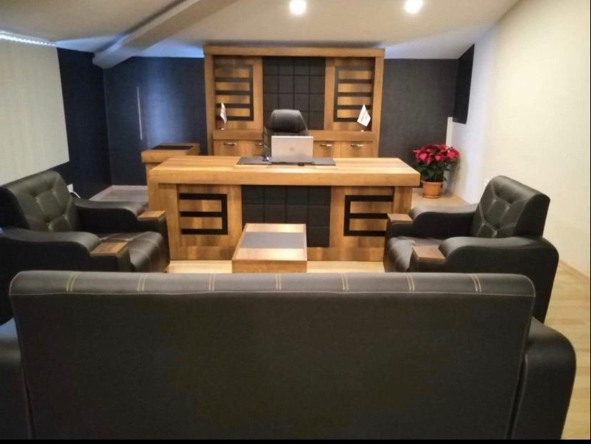 Karmen Işıklı Üniteli Koltuklu Ofis Büro Makam Yönetici Masa Takımı