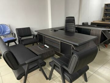 Moreno Ofis Büro Üçlü Oturma Gruplu Makam Koltuklu Yönetici Masa Takımı