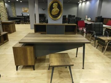 Lina Modern Yönetici Ofis Koltuklu Masa Takımı