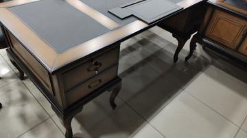 MG İtalyan Lükens Koltuklu Ahşap Ofis Makam Masa Takımı