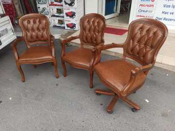 MG İtalyan Lükens Koltuklu Ahşap Ofis Makam Masa Takımı